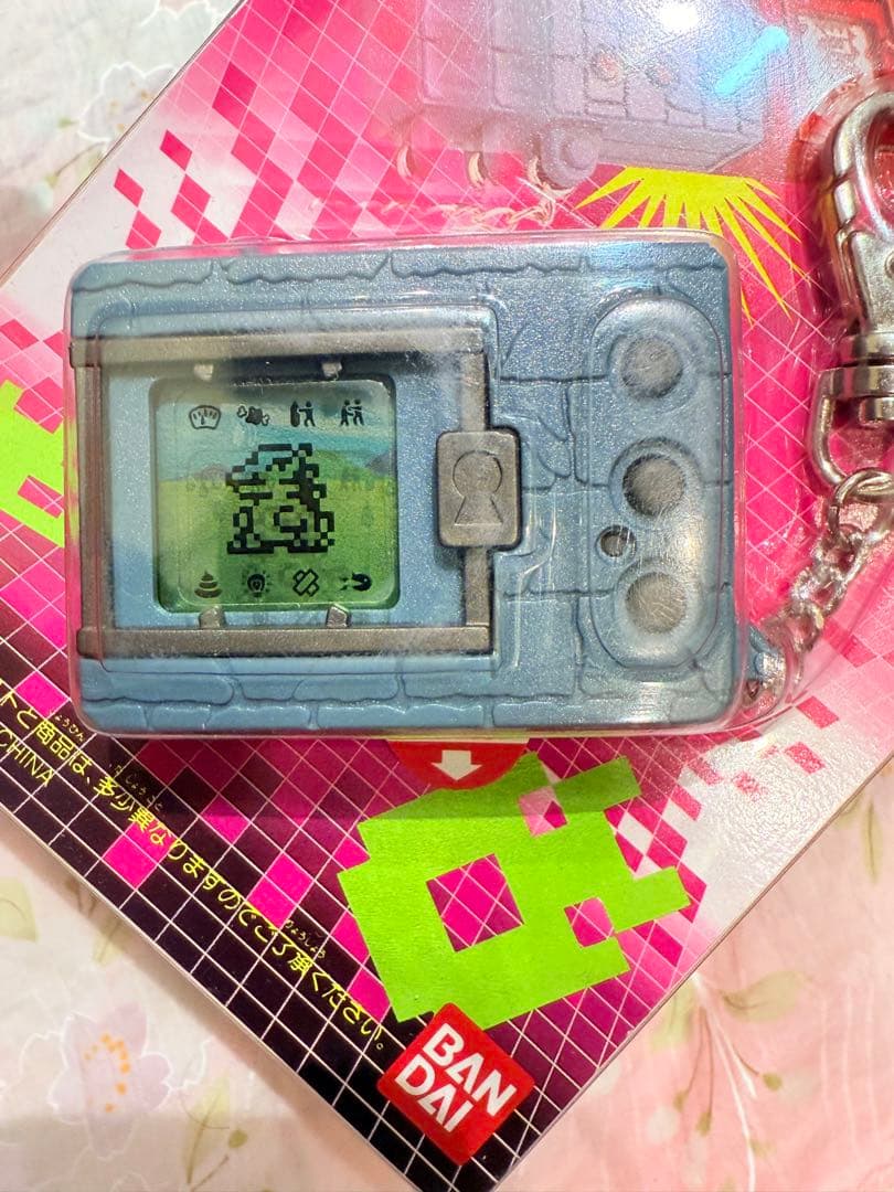 【未開封品】デジタルモンスターVer.1　グレー