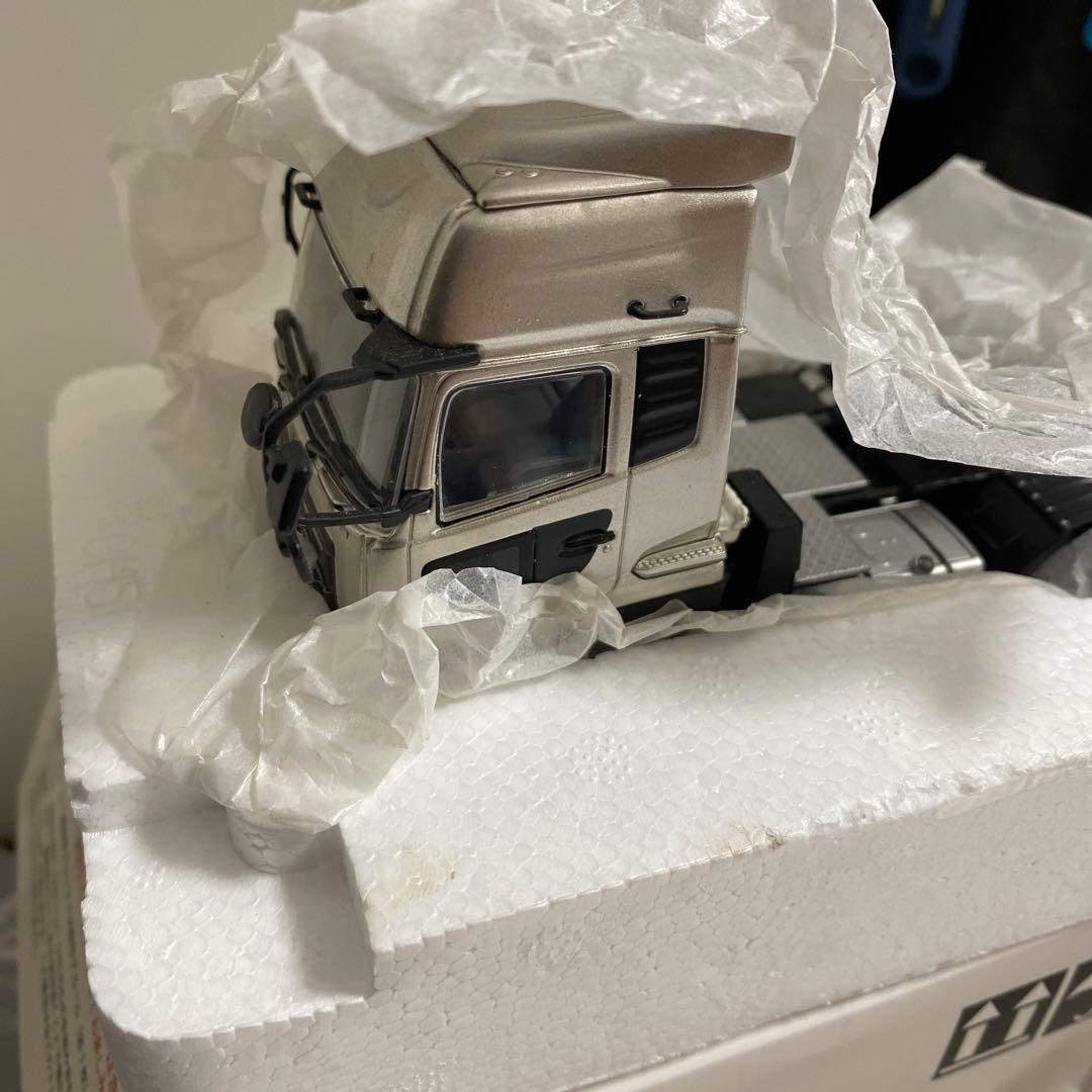 UDトラックストレーラー1/43スケール 値下げ❌