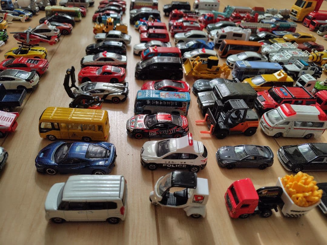 【中古】トミカなどミニカーまとめ売り
