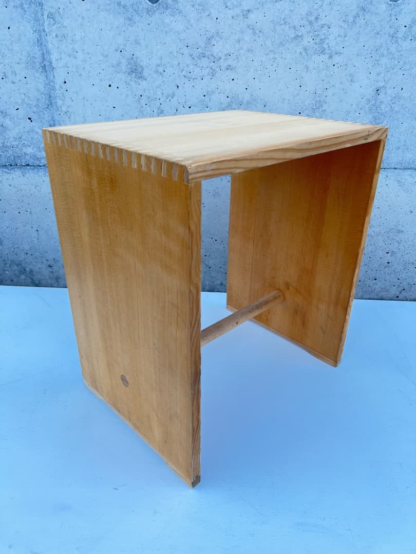 マックスビル MaxBill Ulmer Hocker ウルムスツール 01