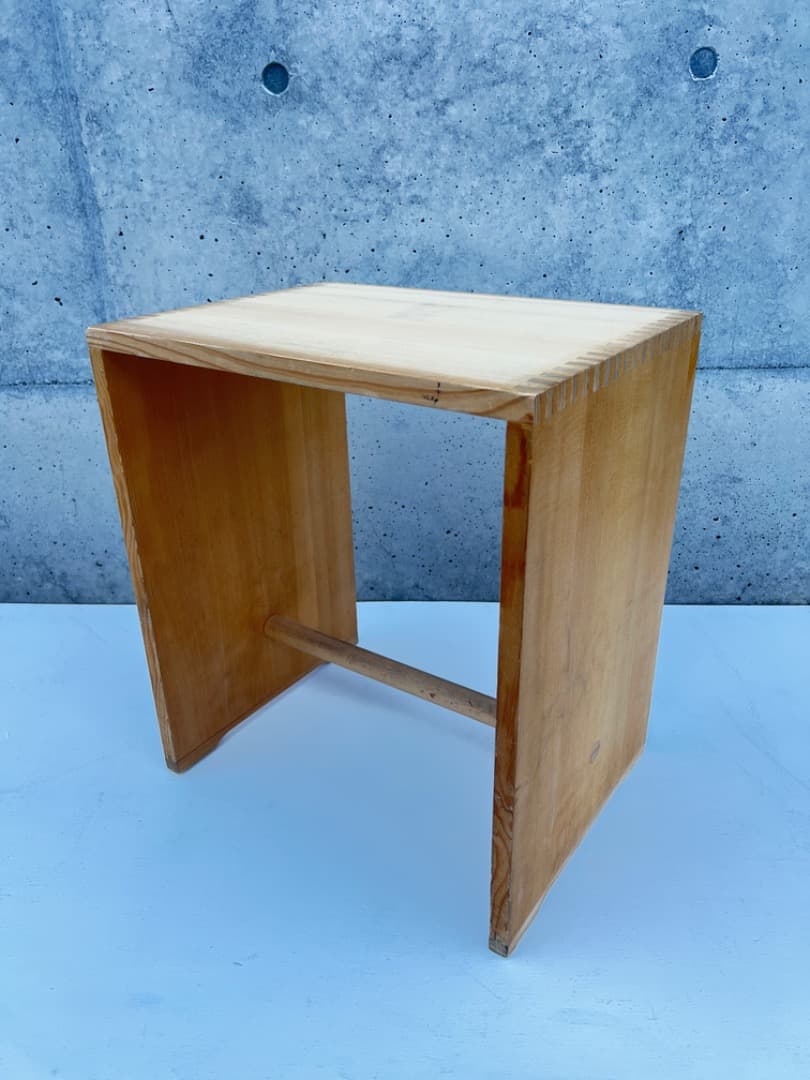 マックスビル MaxBill Ulmer Hocker ウルムスツール 01