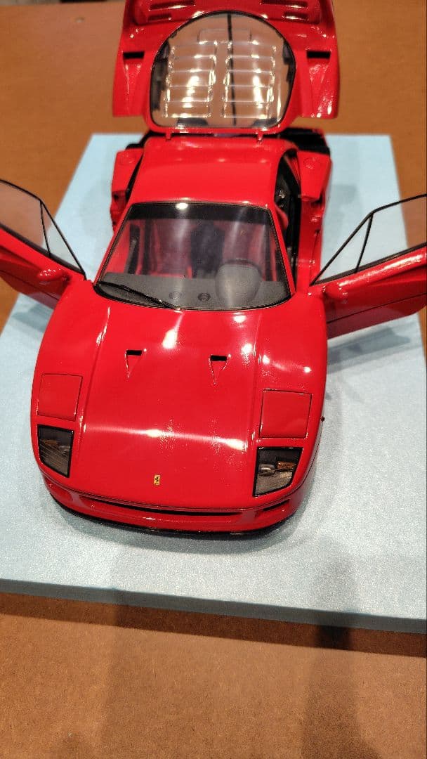京商 1/18 f40 ミニカー