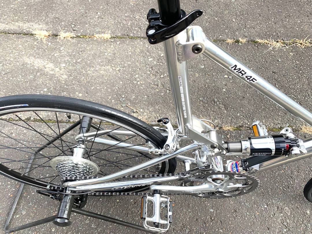 【即乘】送料無料 GIANT ミニベロ MR4F 小径車クロス16速 24インチ