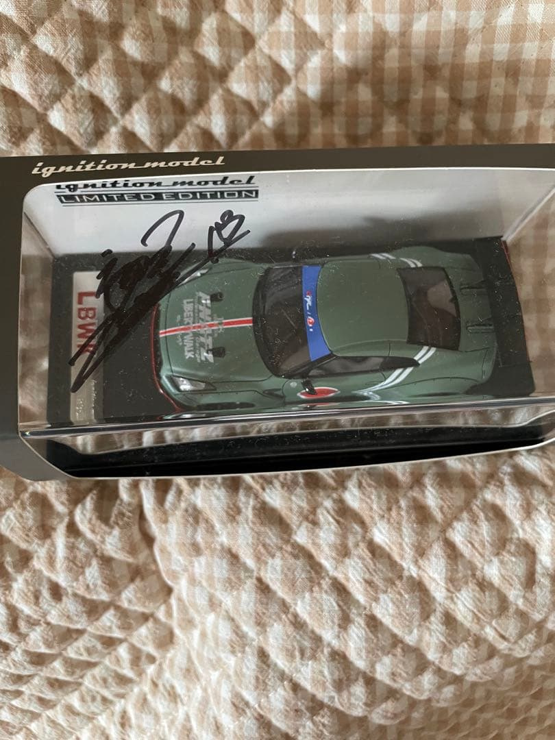 ignition.modelグリーン　リバティーウォーク戦闘機　加藤渉サイン付き
