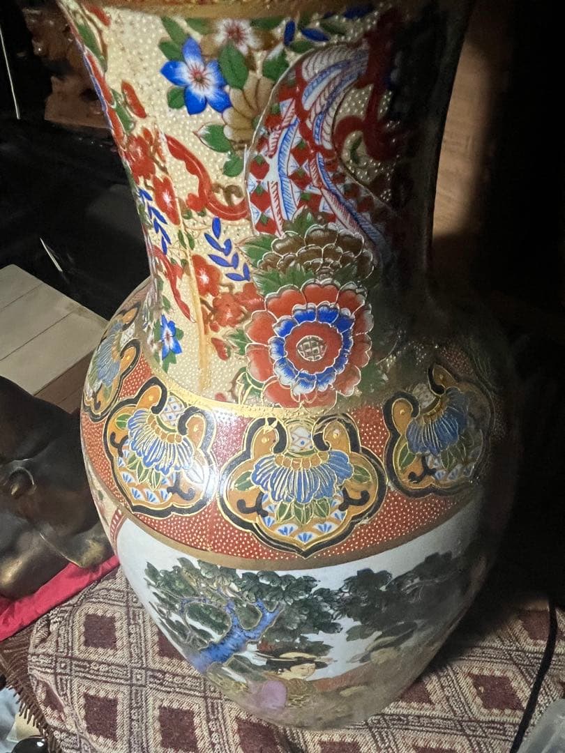 薩摩焼 飾り大壺 60cm 金彩色絵 、豪華爛漫 美人図画 、花瓶 花入