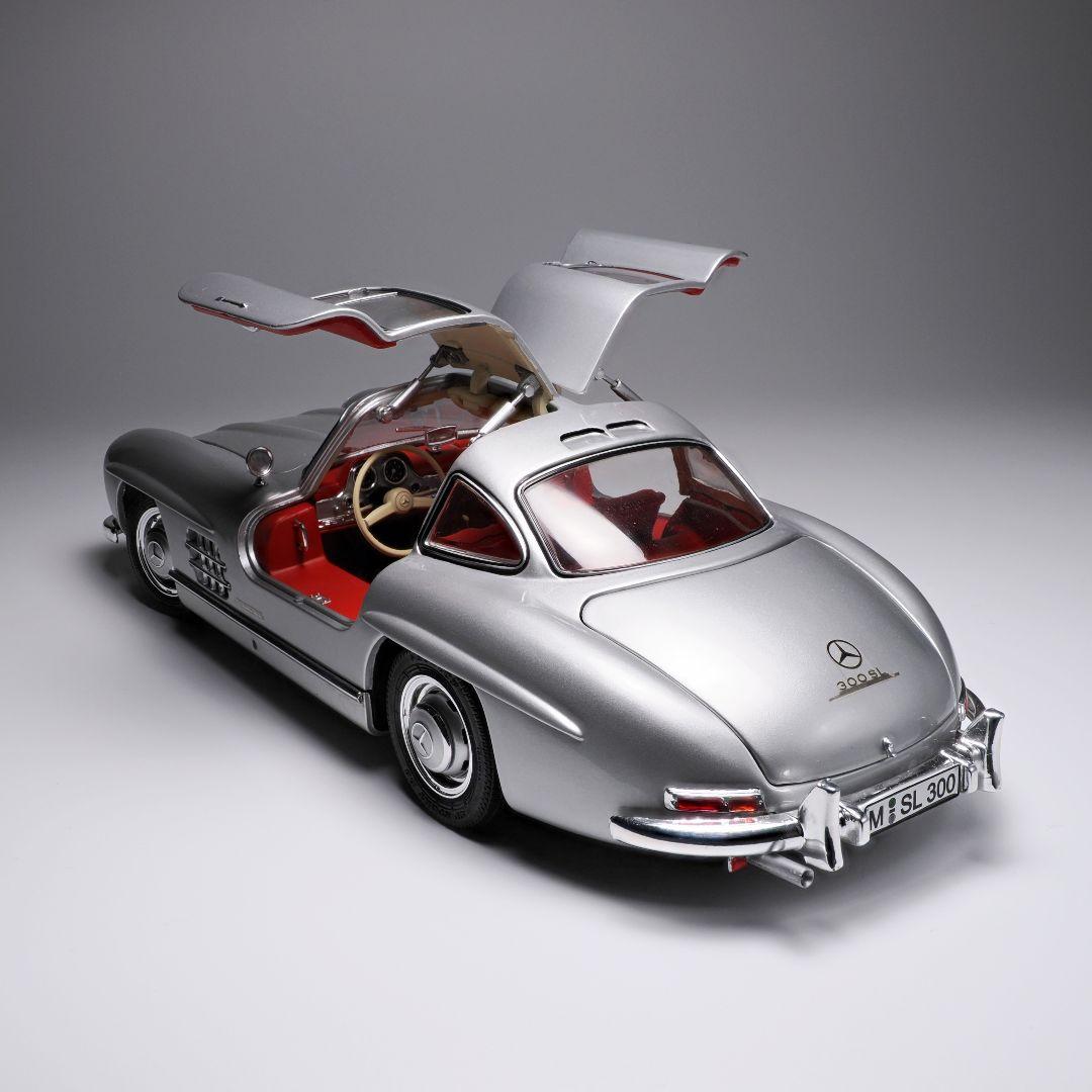 シュコー 1/18 メルセデスベンツ 300SL ガルウイング schuco