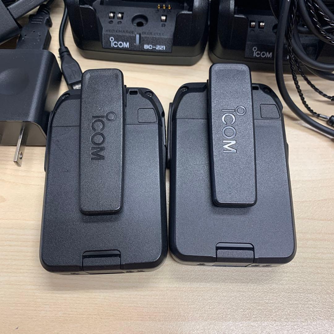 アイコムIC-DPR30 アンテナ内蔵型2台セット中古品登録局