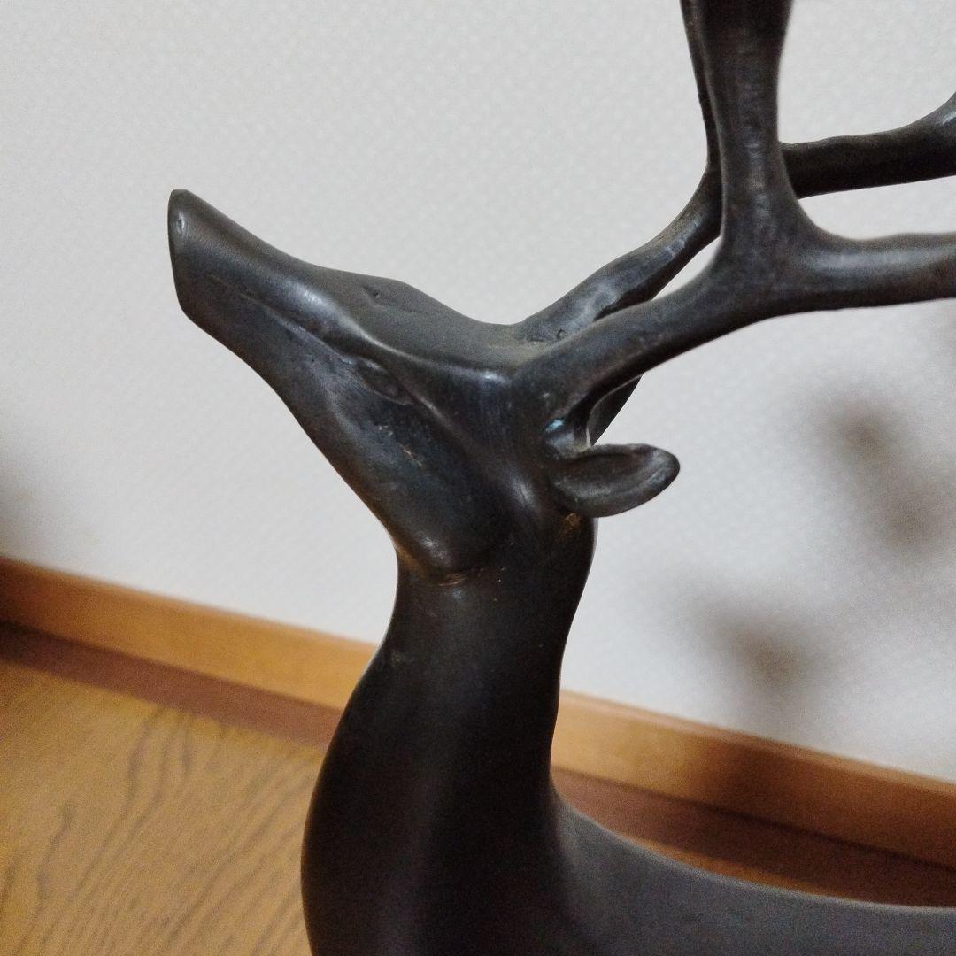 アンティーク 鹿の形状の金属製キャンドルスタンド