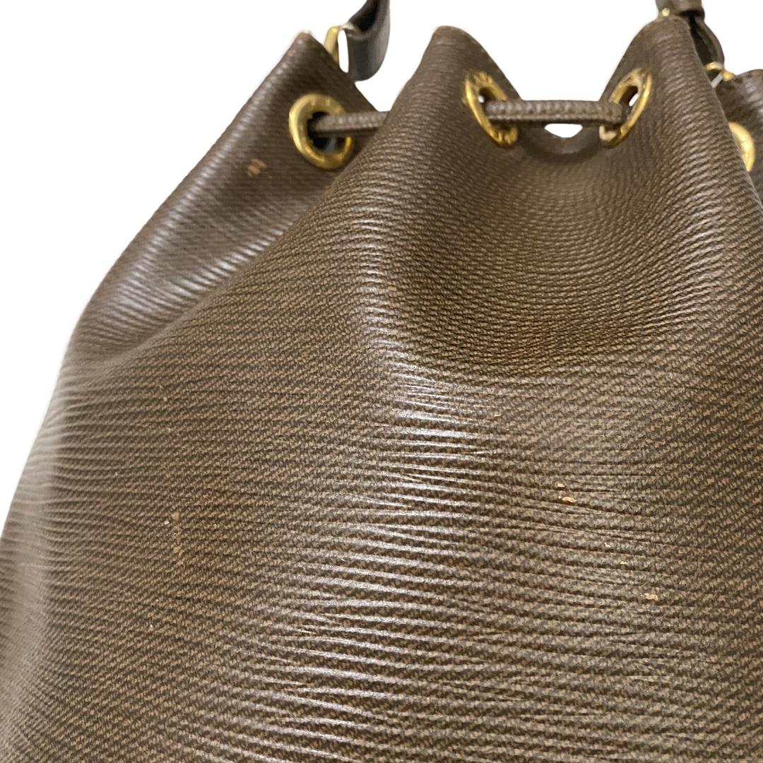 そまり　フェンディ　巾着型ショルダーバッグ　ヴィンテージ　レザー　ズッカ