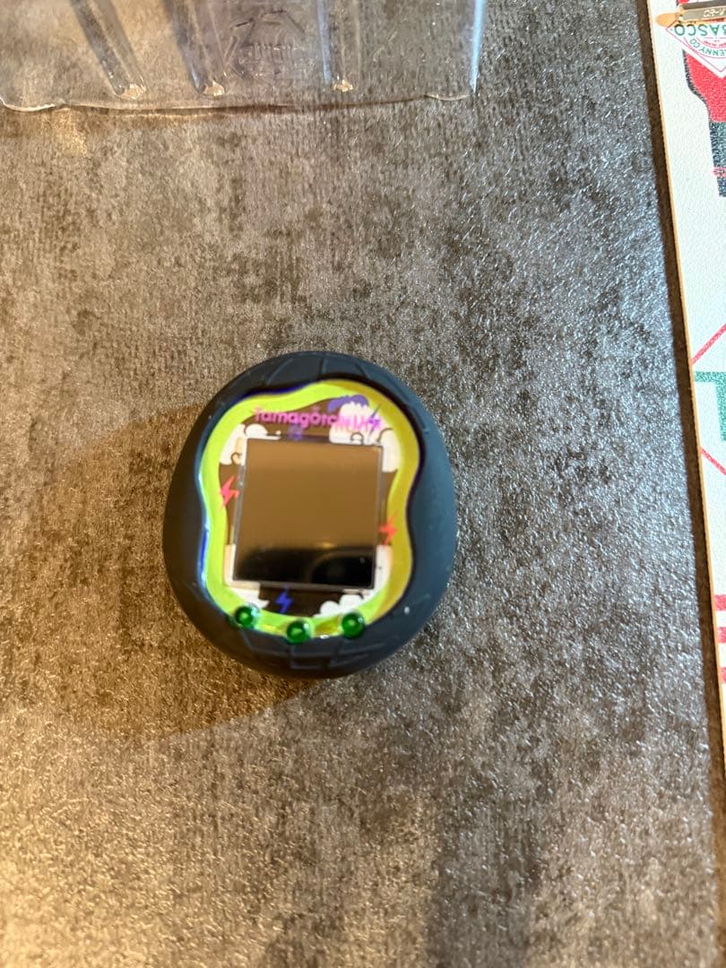 たまごっちユニ　TamagotchiUni　モンスターカーニバル カバー付き