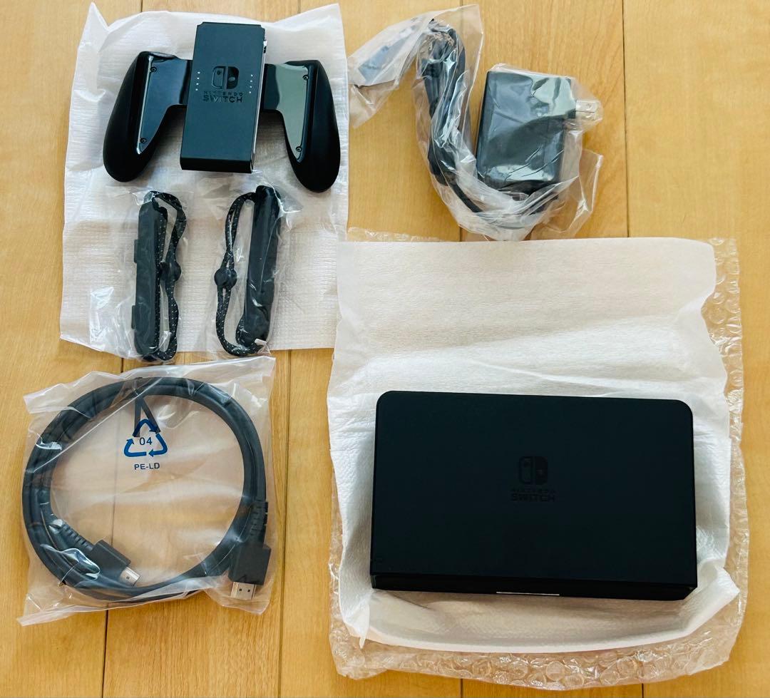 【未使用品】Nintendo Switch 有機ELモデル ストア版