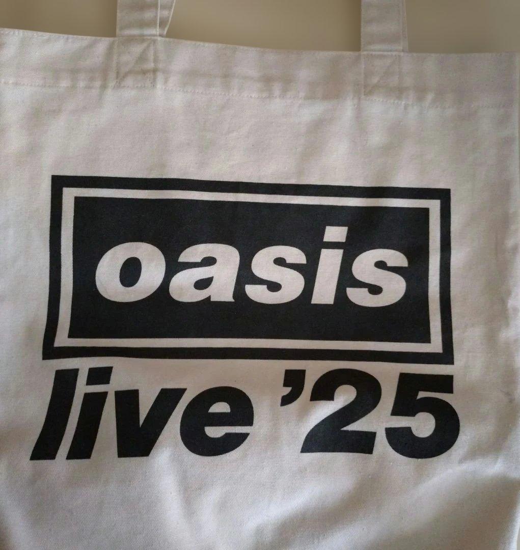 oasis】Live'25 イギリスツアー公式グッズ(トートバッグ、バッチ)