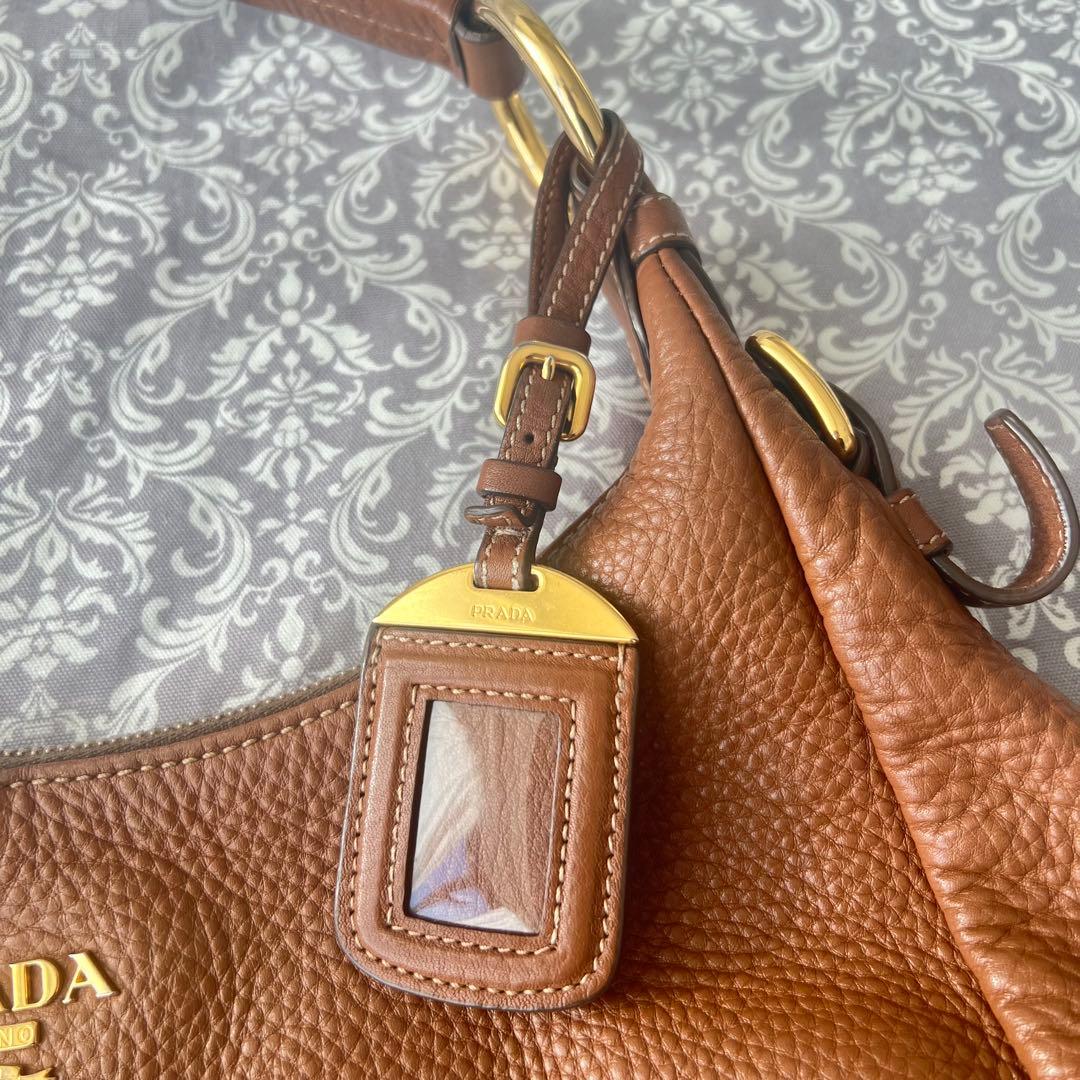 PRADA ブラウン　レザー ハンドバッグ