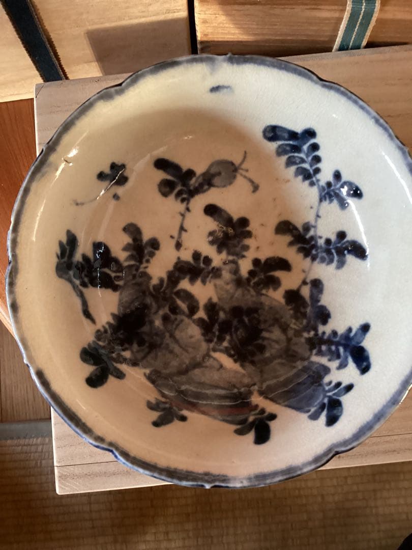 初期古平戸中鉢染付図　時代物コレクション　幅約15.8cm×高さ約4.5cm