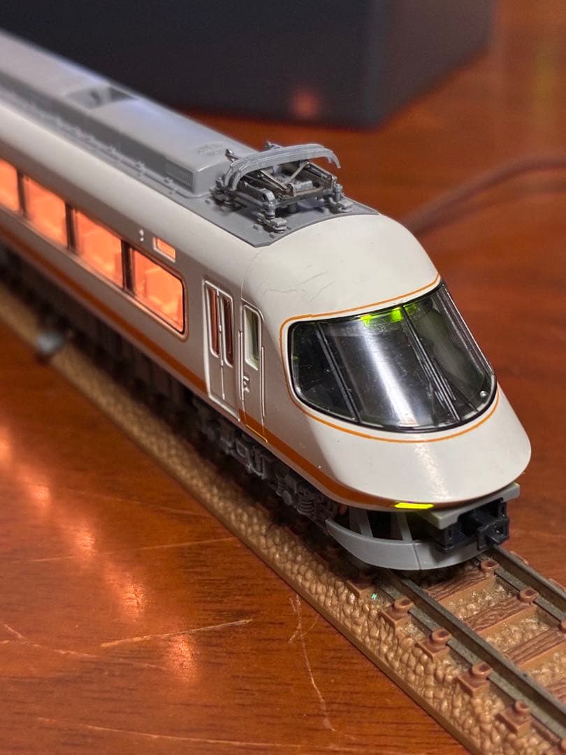 近鉄 21000系5両 kato ライト一部室内灯点灯動力動作確認済 ジャンク品