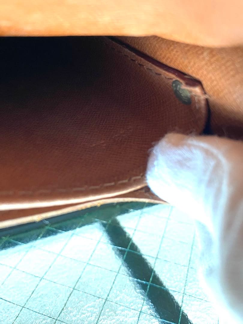 LOUIS VUITTON ルイ ヴィトン モノグラム カルトシエール ショルダ