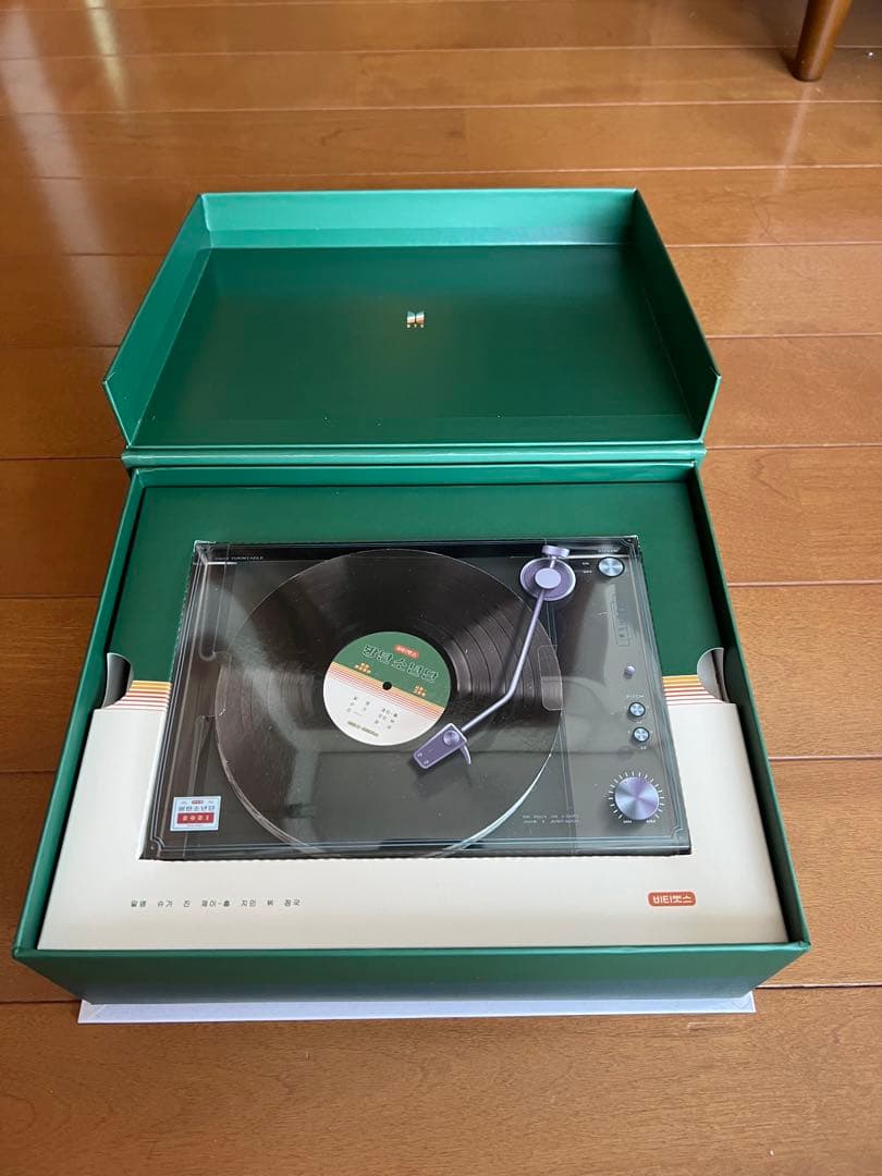 ⭐️BTS 防弾少年団 CD 写真集などなどまとめ売り アミボム2本付き