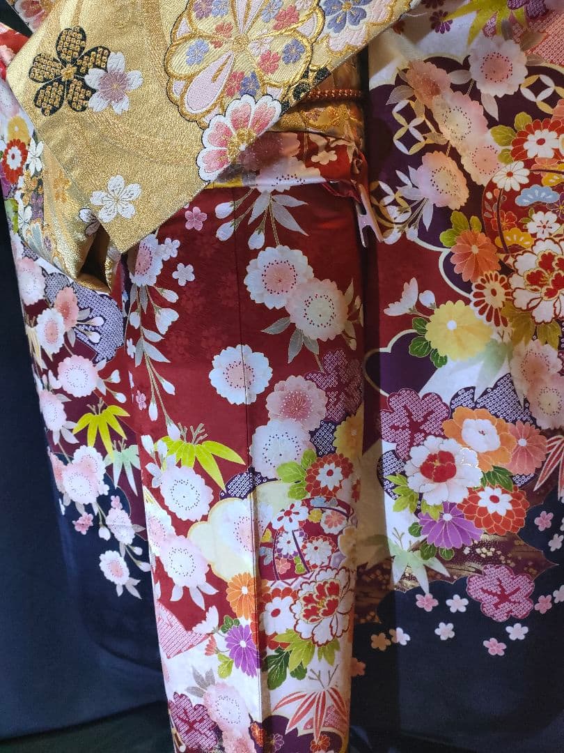 ☆3883☆ 振袖 襦袢付き 袷 クリーム色 花柄 レトロ品