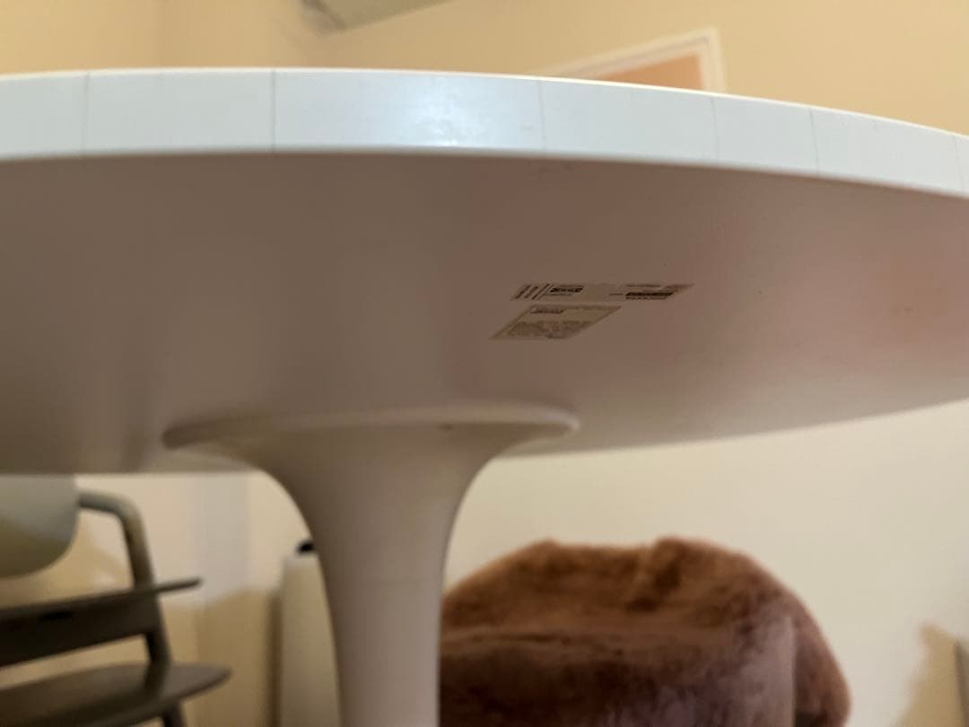 IKEA DOCKSTA 引き取り希望　解体簡単可