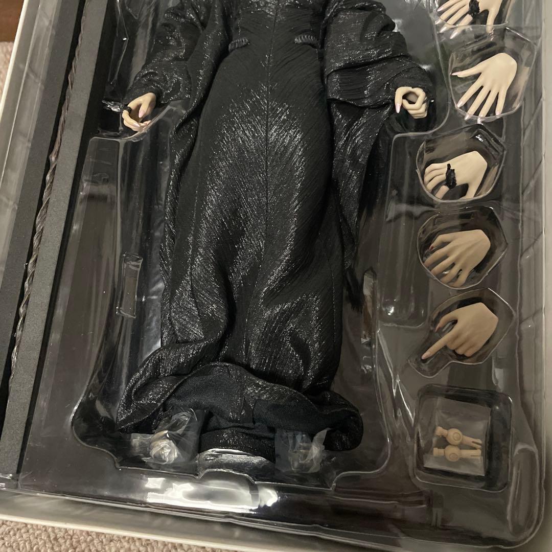 〈美品〉【ホットトイズ】 マレフィセント　Maleficent ディズニー