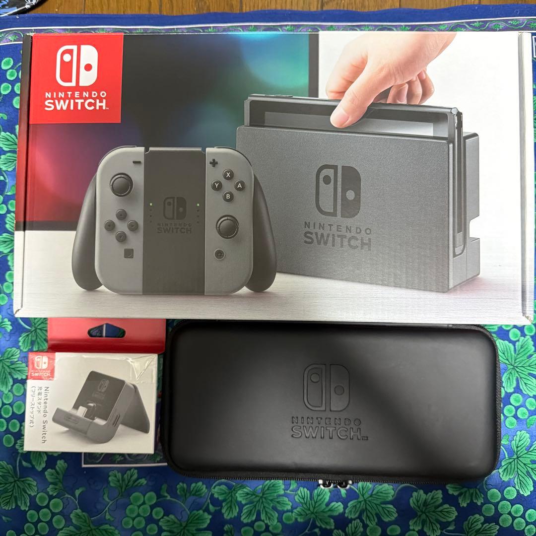 Switch Nintendo Switch 充電スタンド　ケース　美品