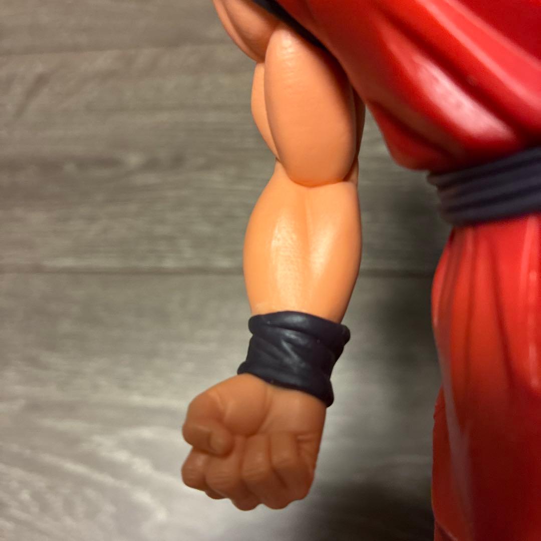 ドラゴンボール　一番くじ　界王拳　孫悟空　造形変更