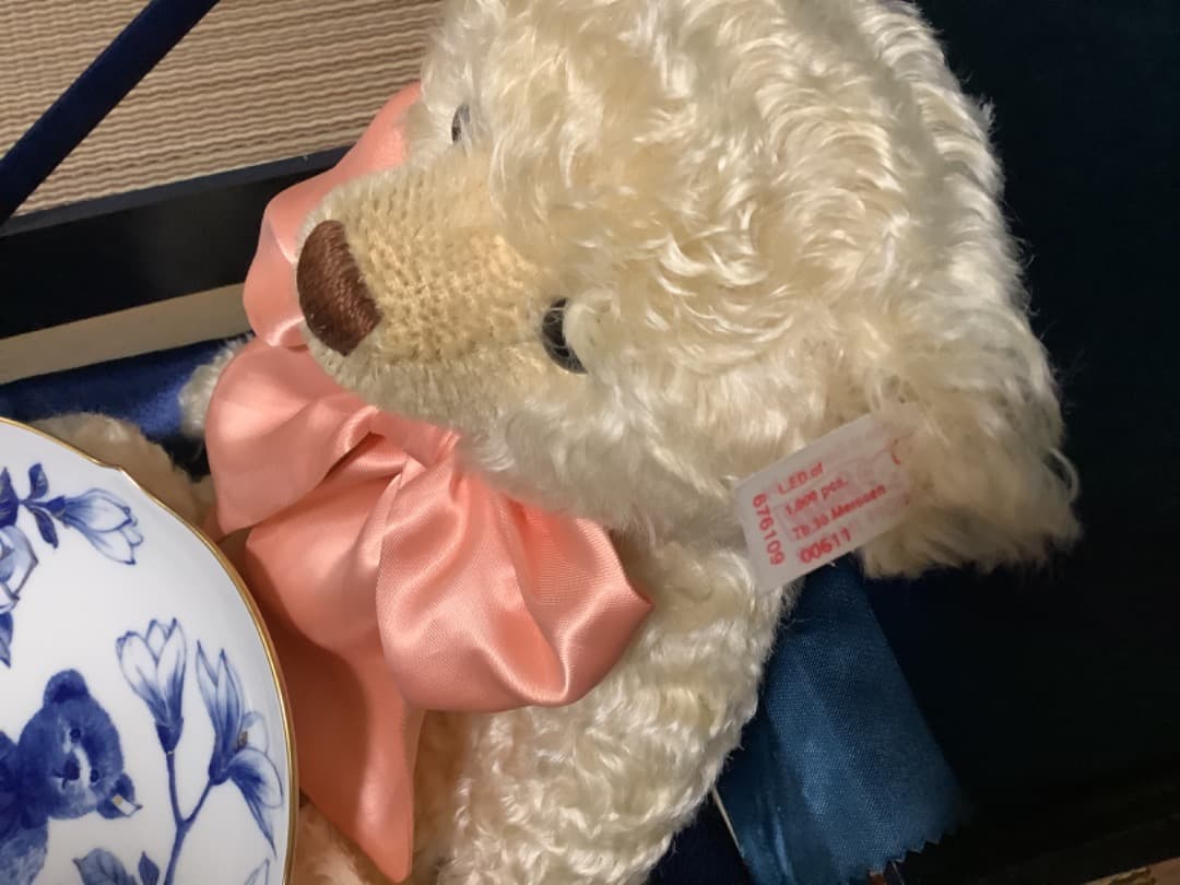 テディベアマイセン シュタイフベアとお皿箱付き steiff テディベア