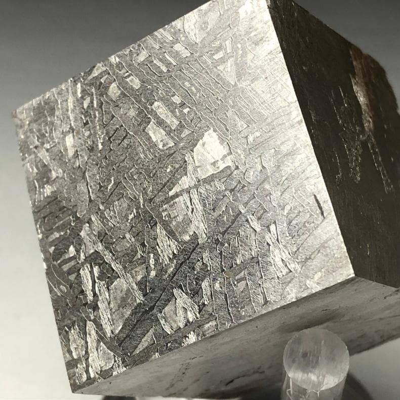 アルタイ隕石 メテオライト 立方体 鉄隕石 重さ502g