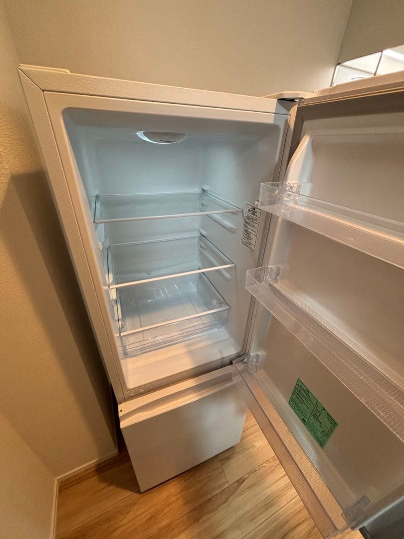 Hisense 冷蔵庫 HR-D1701W