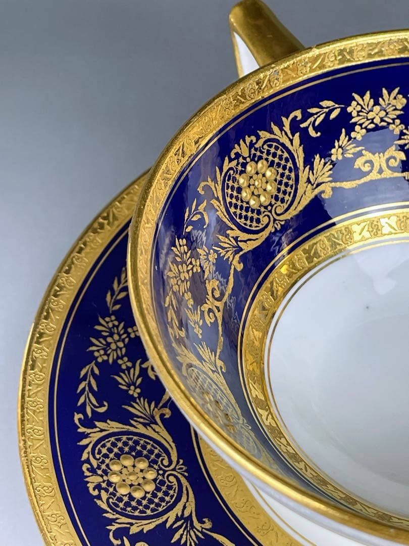 美品】オールドミントン コバルト地 金彩 ブイヨンカップ＆ソーサー 金