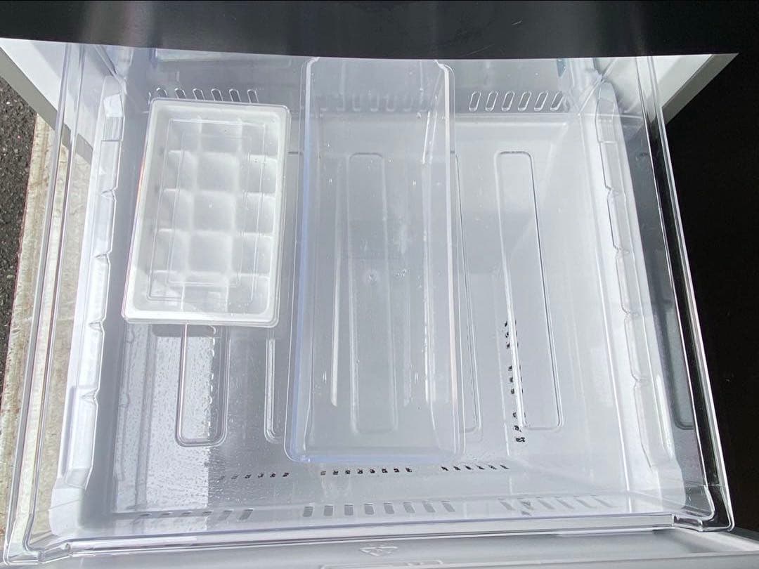 IRIS OHYAMA ノンフロン冷凍冷蔵庫 IRSN-32B-B