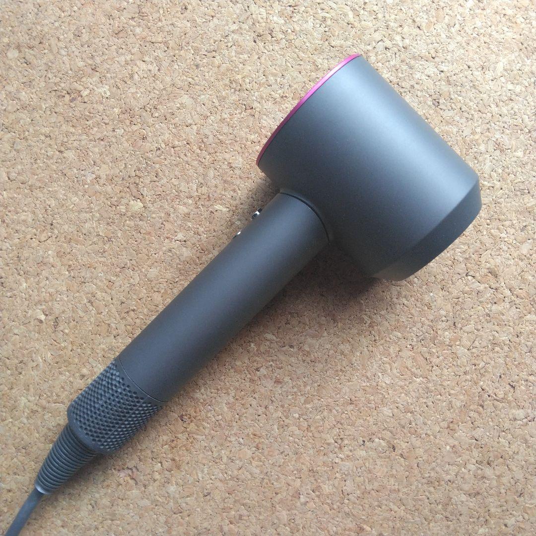 美品　動作良好　Dyson　ダイソン　HD03　ドライヤー　ピンク