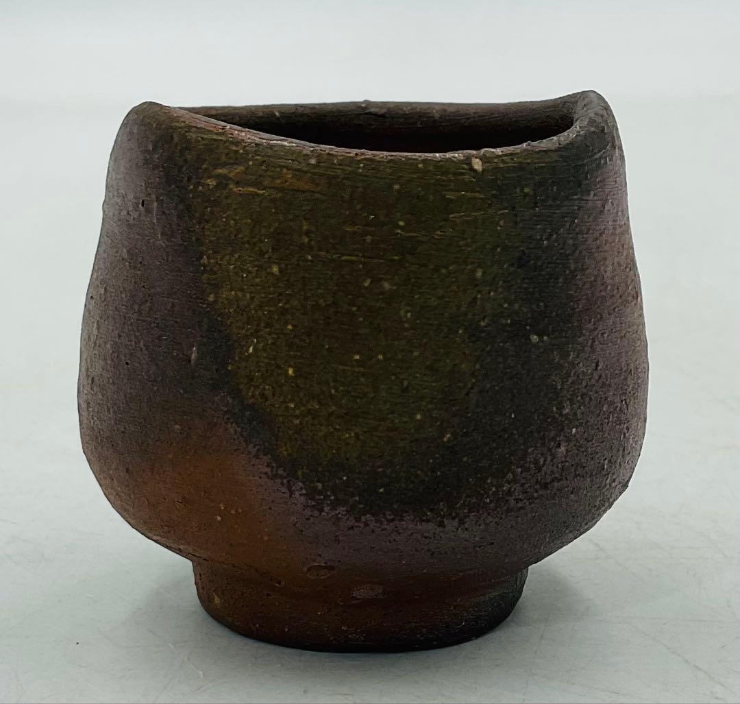 【705】◉岡山県重要無形文化財・金重晃介先生　備前焼酒呑　四方桟共箱◉