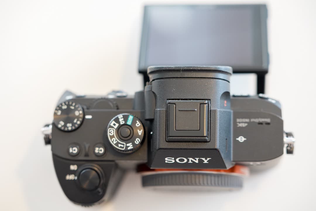 美品】SONY α7RⅢ ILCE-7RM3 ボディ - メルカリ