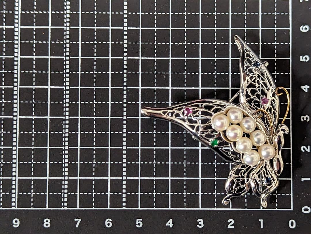 アコヤ真珠K18，SilverブローチNo.700