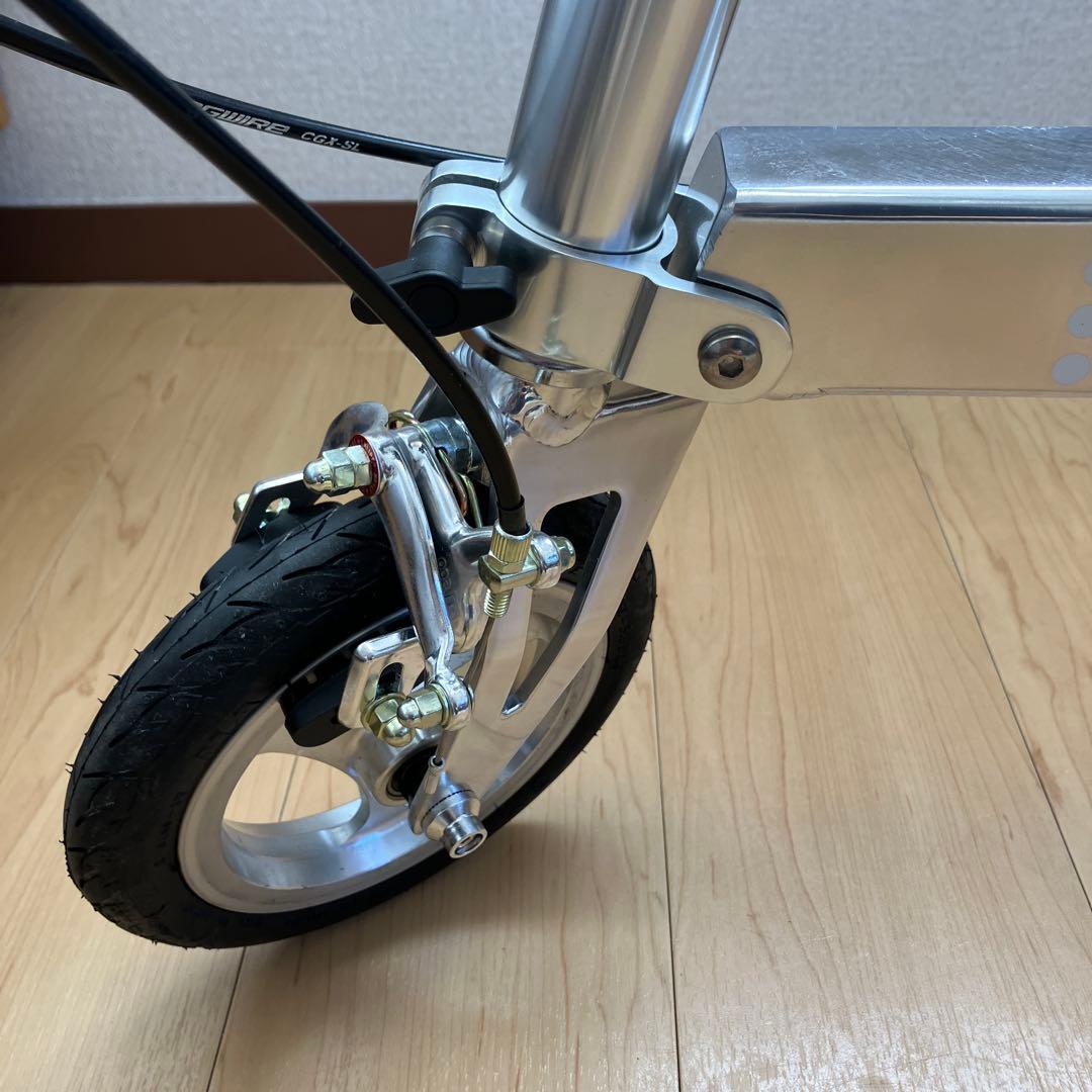 美品】Carry me 8インチ折りたたみ自転車 シルバー - メルカリ
