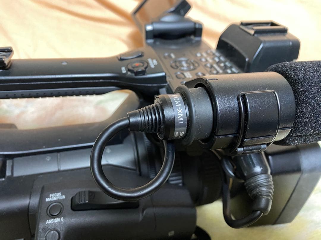 キ*イ様 Sony HXR-NX3 バッテリー付属　説明欄必読願います