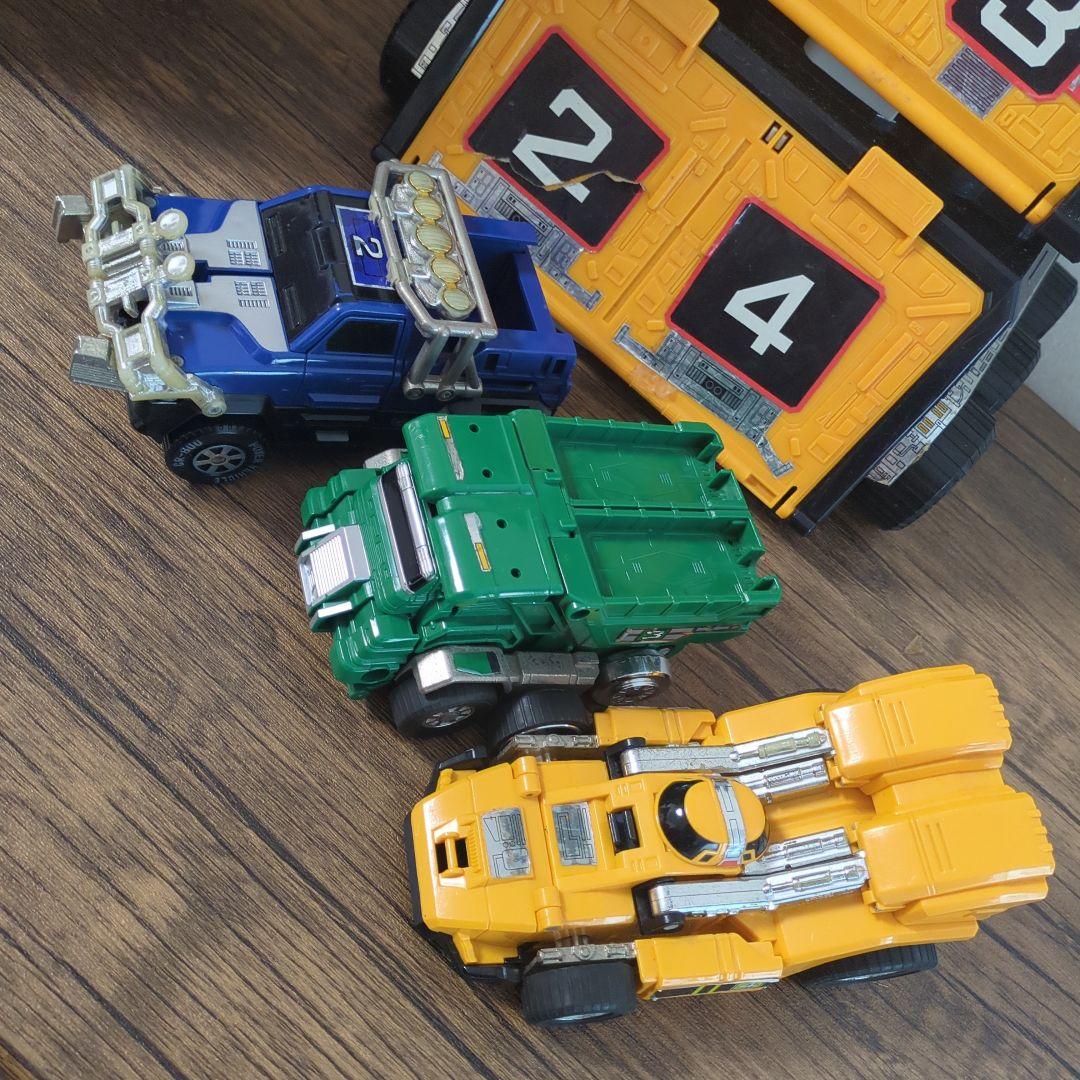 DXビクトレーラー　激走戦隊カーレンジャー　DX VRVロボ