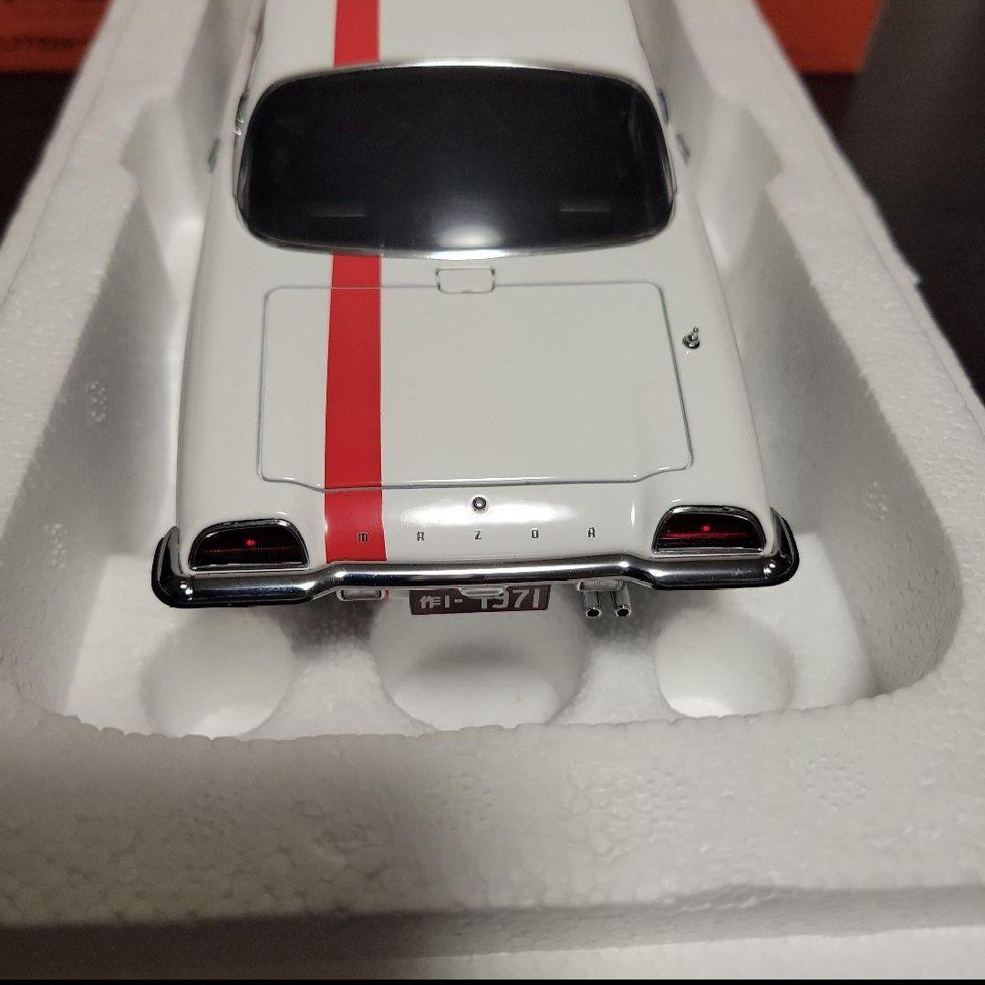 autoart nerv官用車 1/18 エヴァンゲリオン