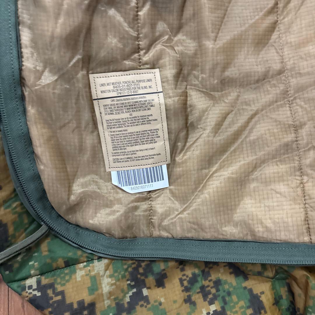 未使用品　米軍実物　LINER WETWEATHER PONCHO ジッパー付き