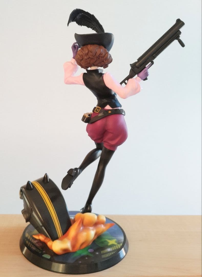 ペルソナ5 ザ・ロイヤル ノワール 奥村春 ＆モルガナカー フィギュア