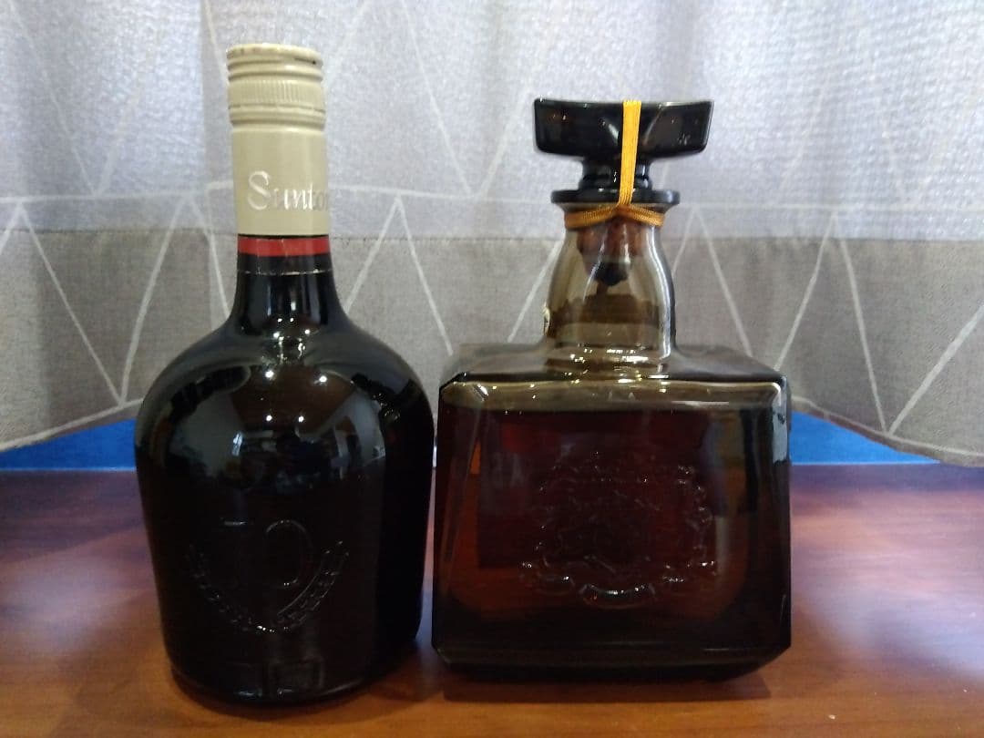 サントリー ウイスキー ローヤル リザーブ 特級 古酒