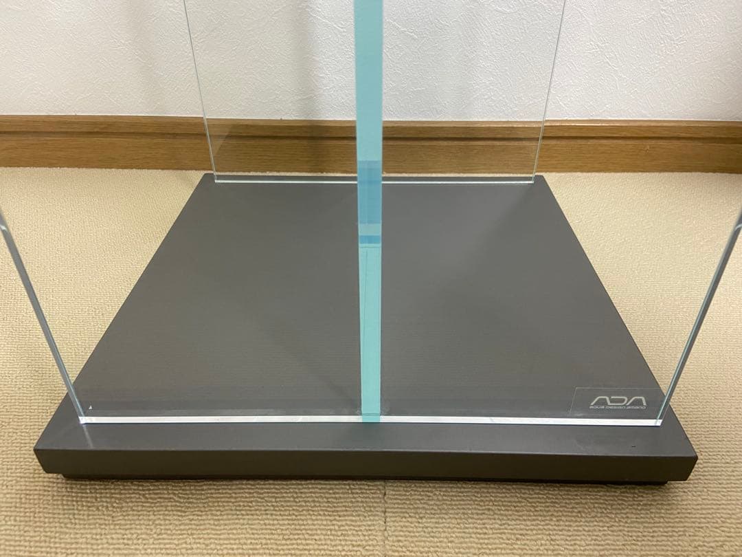 引き取り限定ADAキューブキャビネットクリア+木製ベースW300×D300用 ①