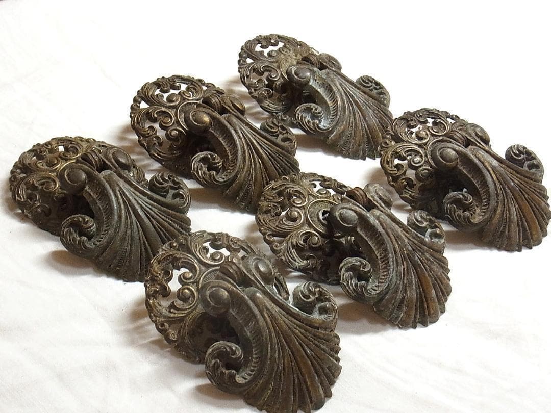 イギリス アンティーク家具用 引き手 6個 ヴィクトリアン様式 装飾金具