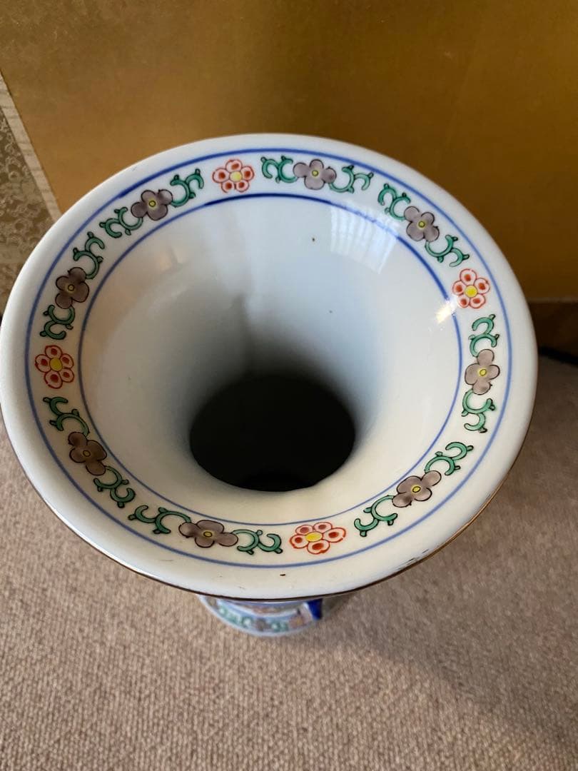 大明萬暦年製銘 染付赤絵花瓶 30.5㎝