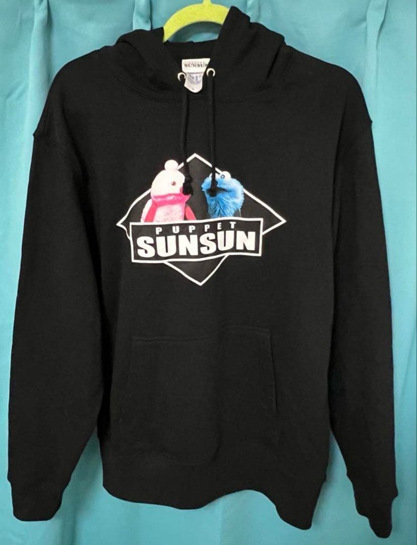 数量限定，大人気 パペットスンスン ヒシガタパーカー L フード付き