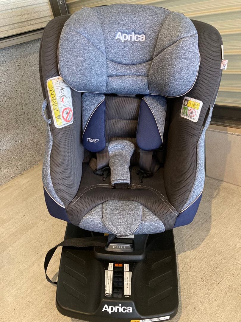 アップリカクルリラプラス360°セーフティーISOFIX チャイルドシート