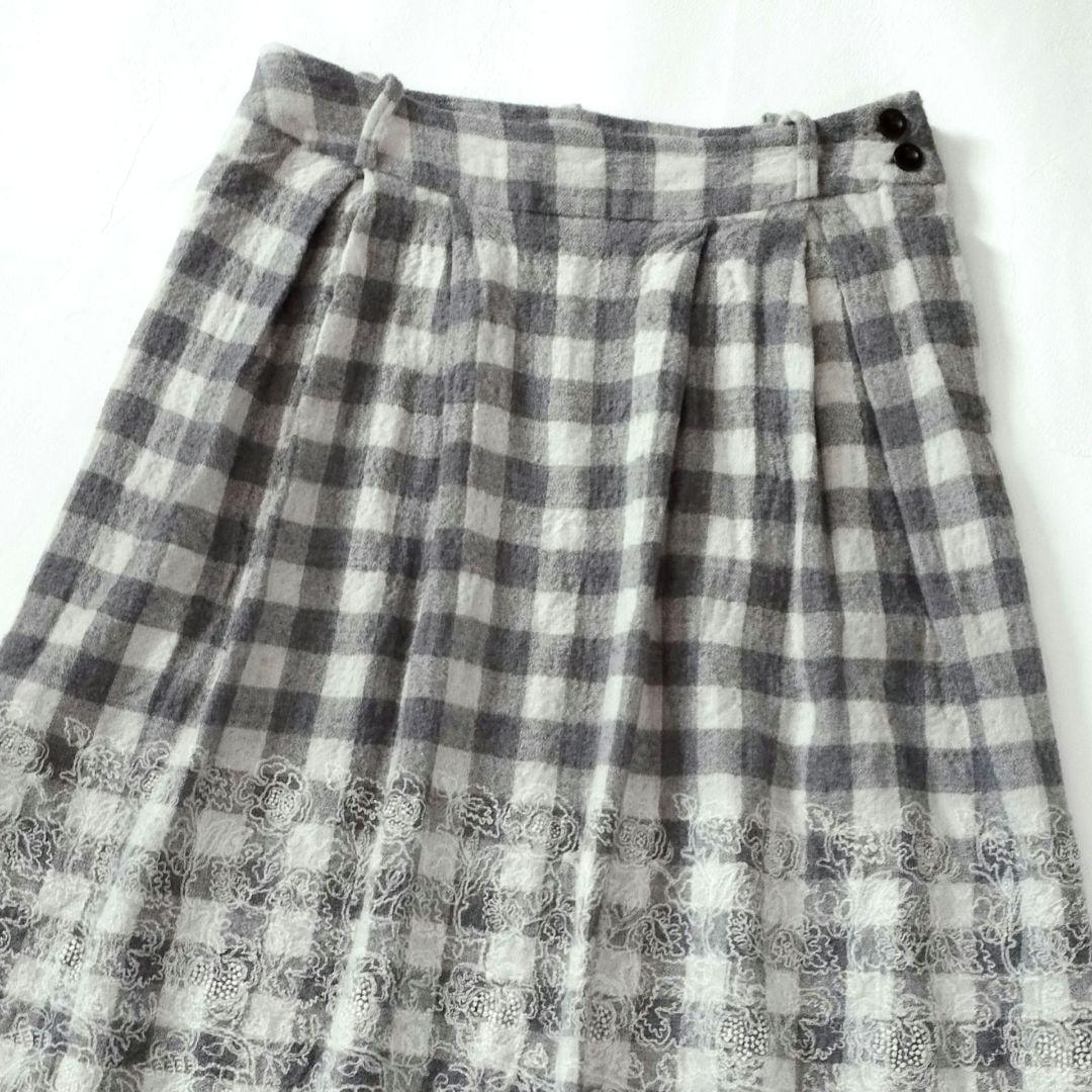 45R✨刺繍入りウール スカート