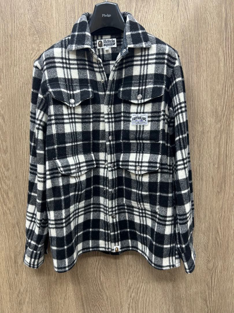 ジャケット・アウター A BATHING APE FOUR POCKETS FLANNEL SHIRT