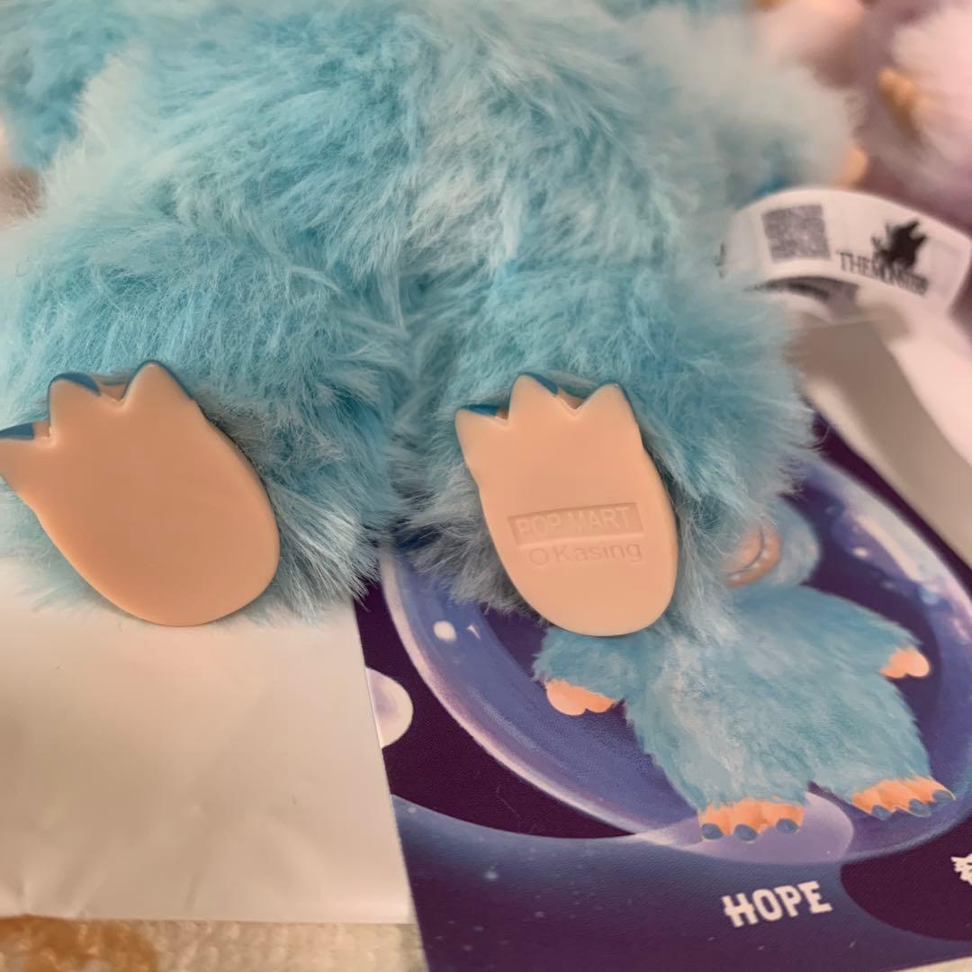 ★POP MART Big into Energy ぬいぐるみ　青・紫